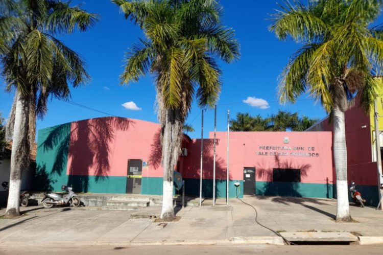 São Domingos: MP aciona ex-prefeito nove vezes e Justiça bloqueia R$ 2,3 milhões