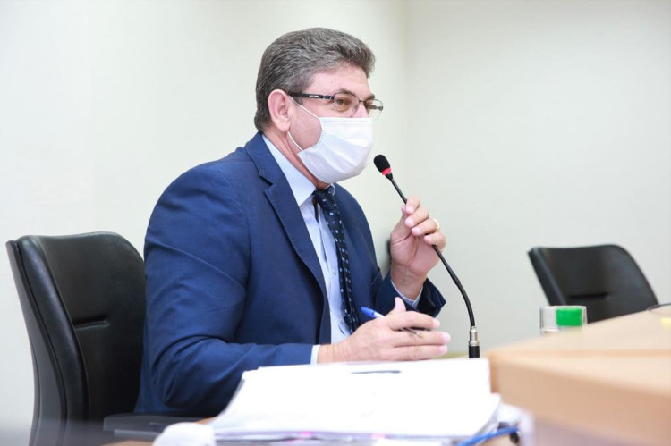 Sinfra atende pedido de Moretto para reforma e ampliação da feira de Mirassol
