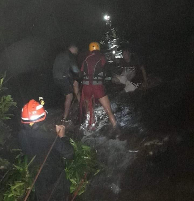 Tromba D’agua deixa nove turistas ilhados em Vila Bela