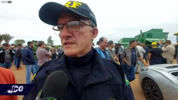 Urgente: PRF de Pontes e Lacerda dá prazo para manifestantes liberarem a rodovia