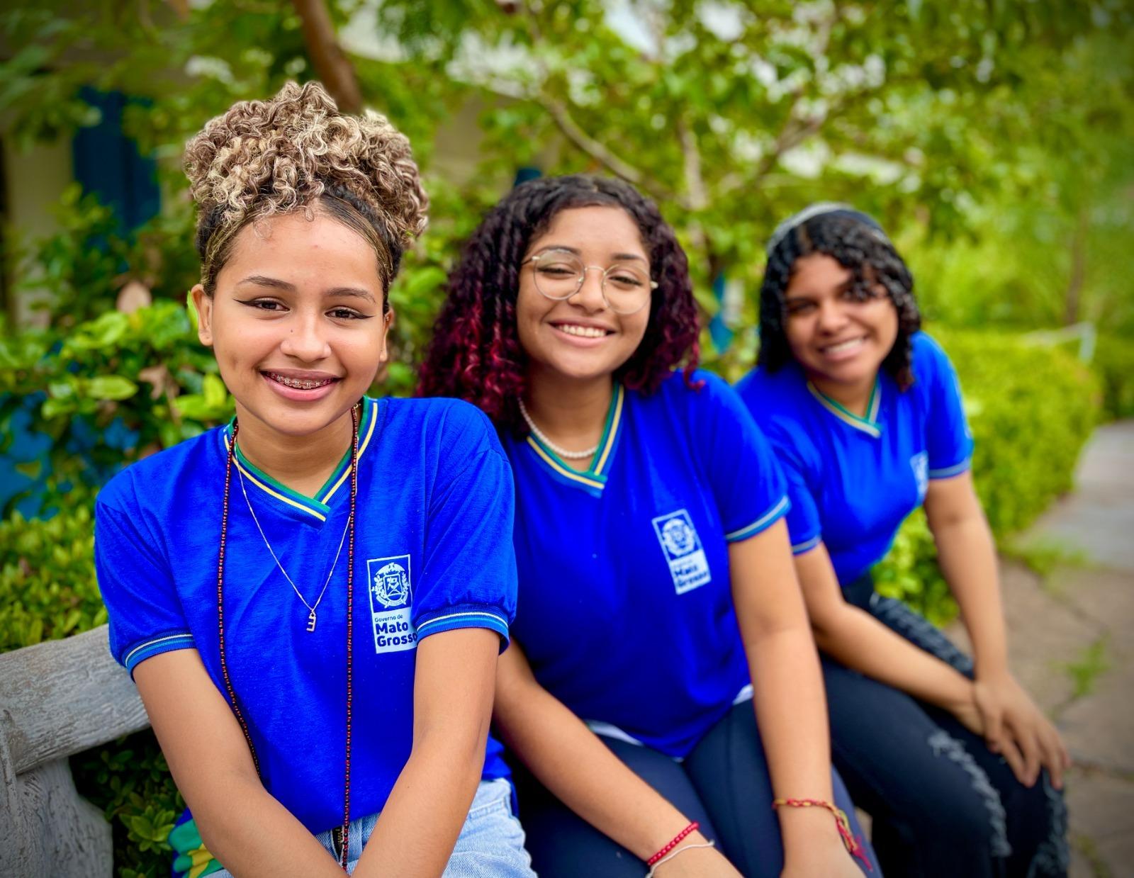 Agora é regra: deputados aprovam obrigatoriedade de uniformes nas escolas  estaduais - TV Centro Oeste